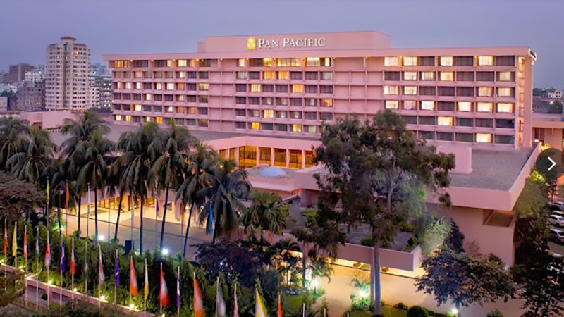 ডুবতে বসেছে প্যান প্যাসিফিক সোনারগাঁও হোটেল