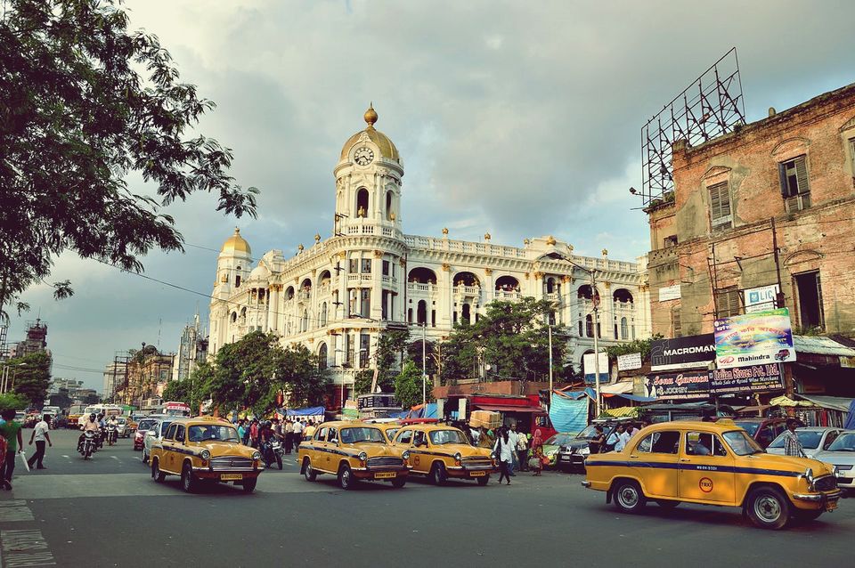 ১৯১১: ব্রিটিশ ভারতের রাজধানী কলকাতা থেকে দিল্লিতে স্থানান্তরিত হয়