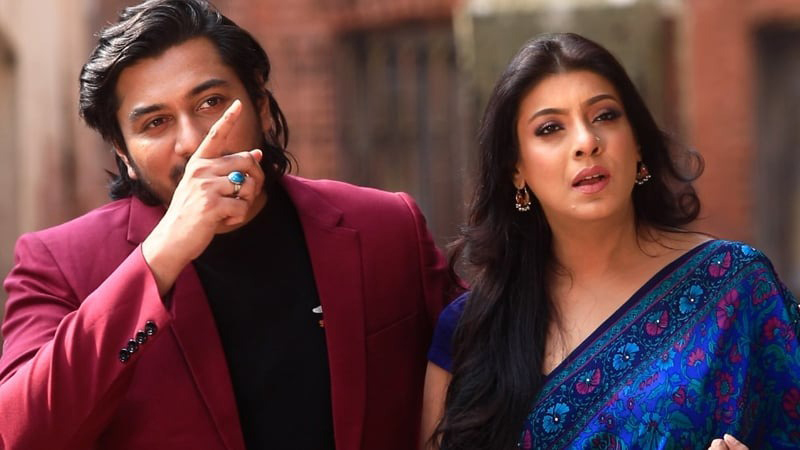 এবার দ্বৈত চরিত্রে মৌ