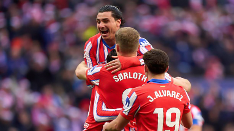 অ্যাটলেটিকোর জয়ে পিছিয়ে পড়েছে রিয়াল মাদ্রিদ