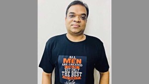 স্বরাষ্ট্রের ‘পলাতক’ যুগ্ম সচিব ধনঞ্জয়ের চাকরি গেল, নিজেকে বললেন ‘ভাগ্যবান’