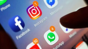 ইতিহাস গড়েও খুশি নন মুমিনুল