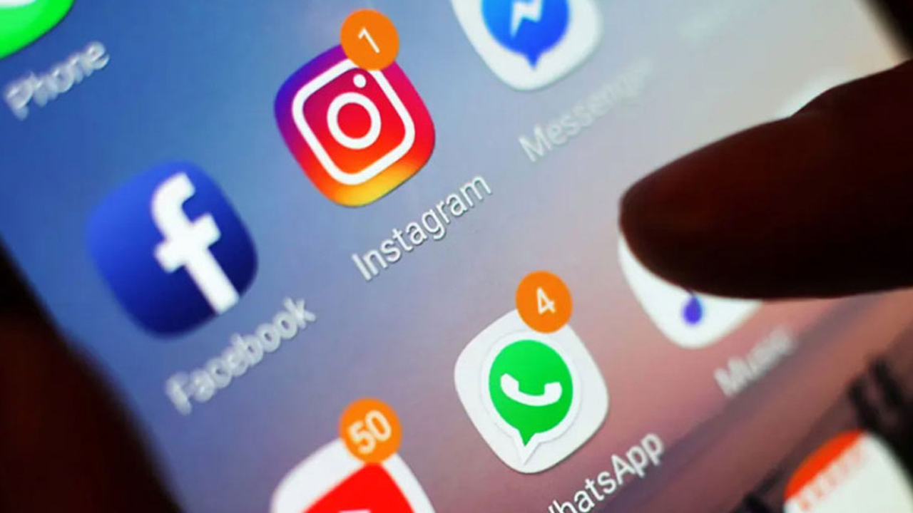 ইতিহাস গড়েও খুশি নন মুমিনুল